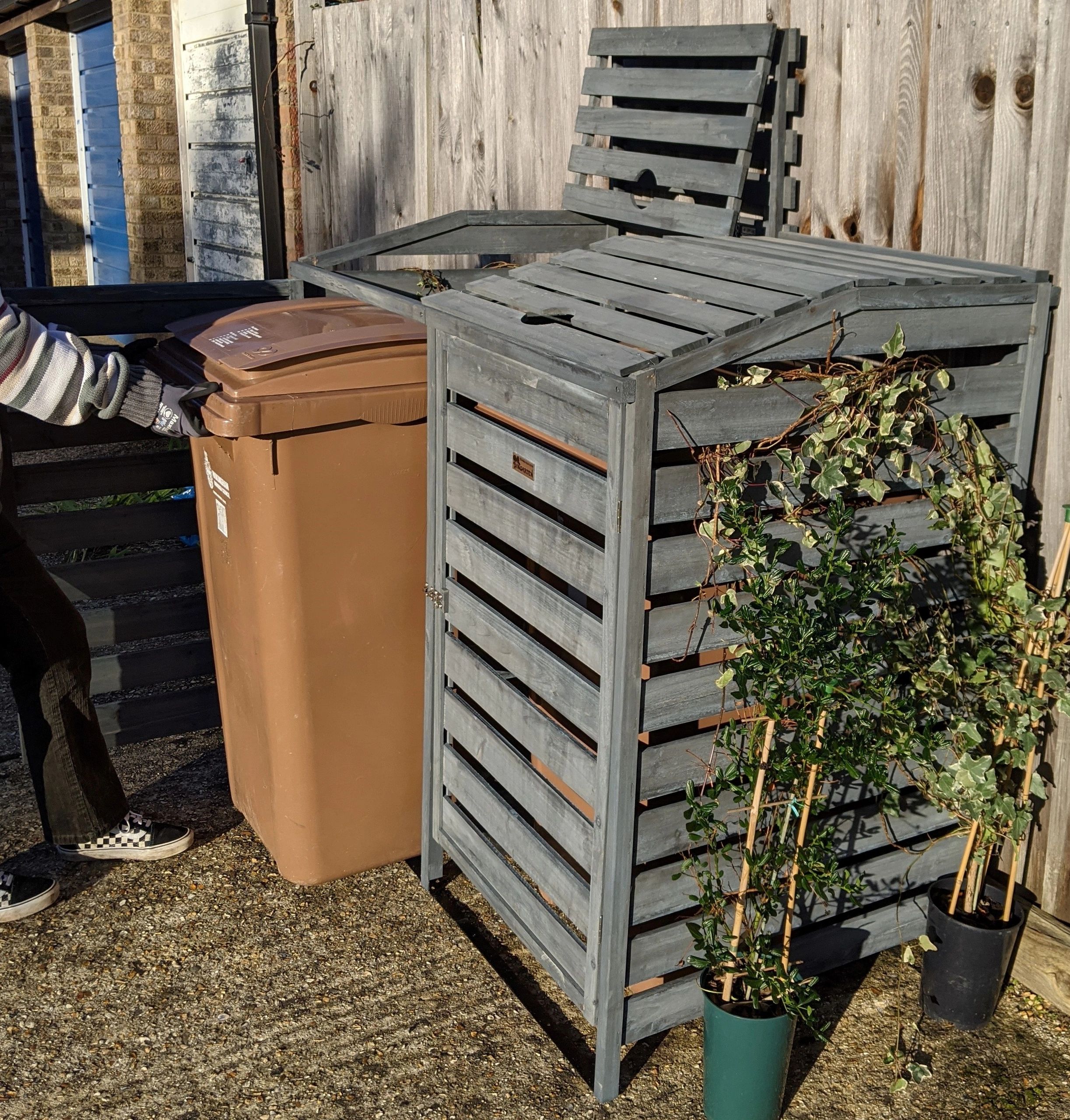 Wheelie Bin Hideaways Susany Single Wheelie Bin Shed Wheelie Bin Store